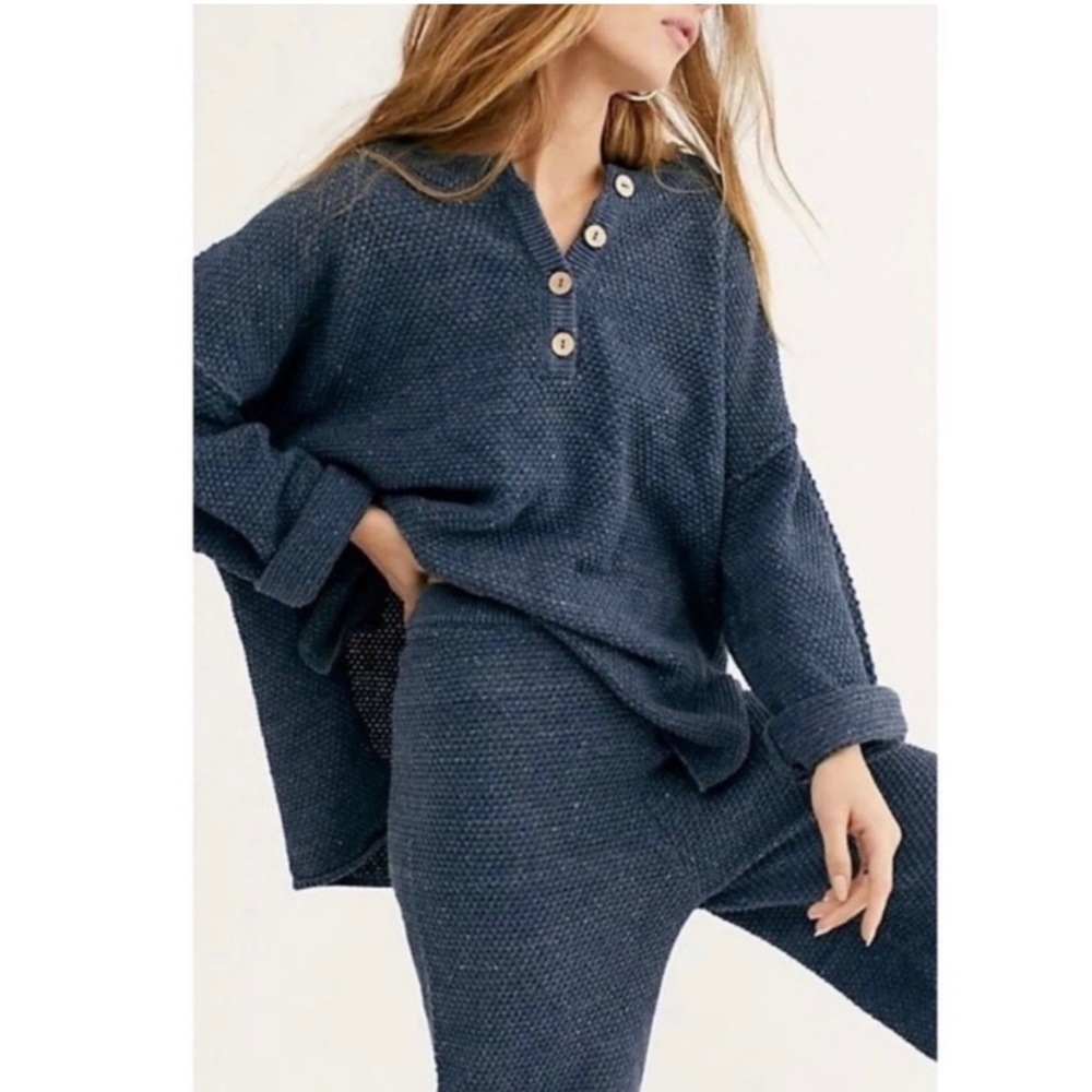 Free People Hailee Shirt in Heather Navy Blue One Piece Women’s Size XS Boho